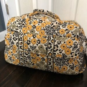 Vera Bradley Weekender in retired print Go Wild